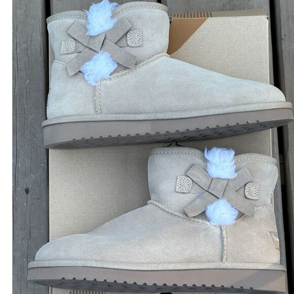 NIB Koolaburra by UGG Womens Shearling Bow Ankle Bootie - Womens 6 | Youth 4.5Y - Picture 5 of 8
